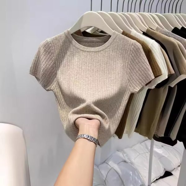 Summer Solid Color Round Neck T-shirt - Image 5